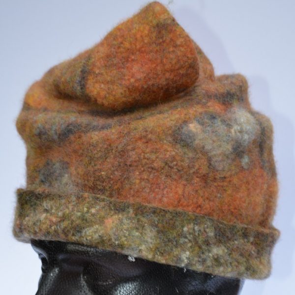 Rust-coloured felt hat by Pearl Taylor